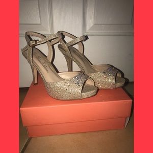 Blossom Robin-90a Peep Toe Crystal Nude Sparkle